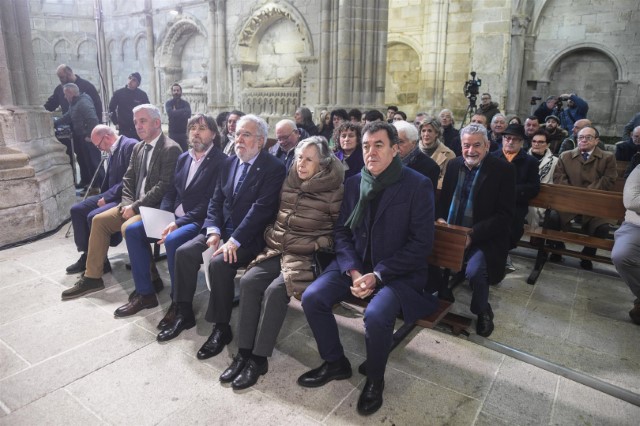 O Parlamento de Galicia organizará un acto de homenaxe a Castelao para recoñecer o seu papel como presidente do Consello de Galiza 